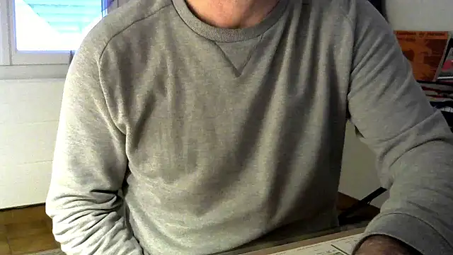 pikachu161616 online show from 12/07/24, 08:44