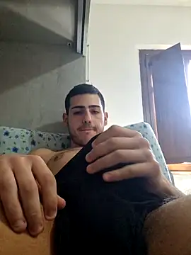 Snapshot of Nicolas3091 chatting on 03/11/26, 01:06 Nicolas3091 online show from 03/11/26, 01:06