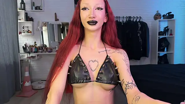 Snapshot of Marcellean chatting on 11/08/25, 06:57 Marcellean online show from 11/08/25, 06:57