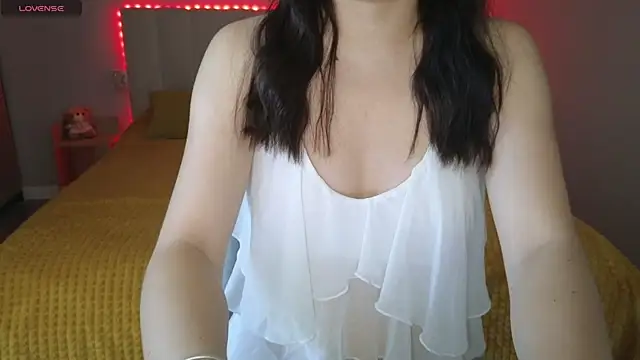 Snapshot of malady_ chatting on 07/10/26, 04:31 malady online show from 07/10/26, 04:31