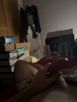 Snapshot of byakkotorra chatting on 03/11/25, 07:15 byakkotorra online show from 03/11/25, 07:15