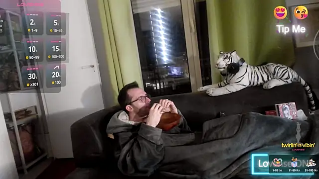 Snapshot of byakkotorra chatting on 03/13/25, 10:43 byakkotorra online show from 03/13/25, 10:43