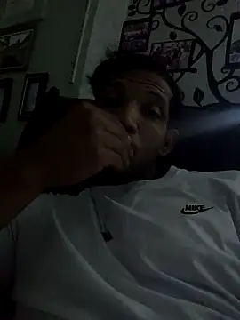 Jhonny walkeer online show from 11/17/25, 12:49