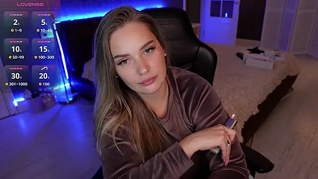 KittiLiza online show from 10/07/25, 09:45