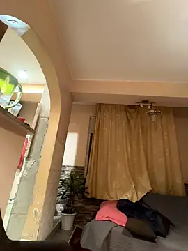 Snapshot of Nikolaiyy chatting on 10/11/25, 12:10 Nikolaiyy online show from 10/11/25, 12:10