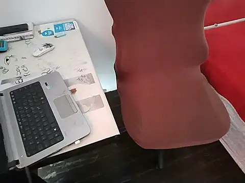 Snapshot of morenaindiaofc chatting on 11/03/25, 04:30 morenaindiaofc online show from 11/03/25, 04:30