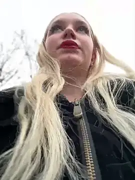 Milkyy wway online show from 01/16/25, 08:11