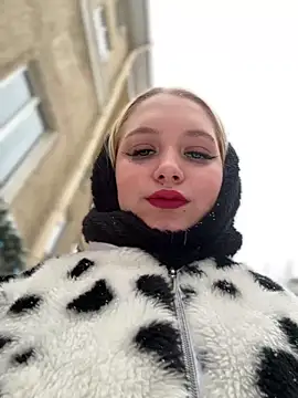 Milkyy wway online show from 02/13/25, 07:56