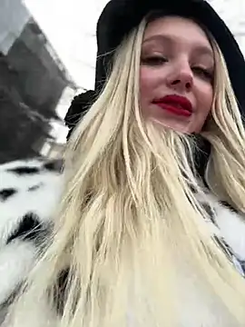 Milkyy wway online show from 02/14/25, 07:59