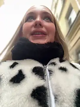 Milkyy wway online show from 03/14/25, 08:53