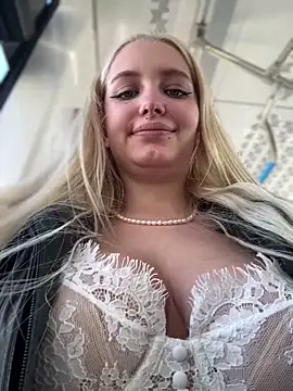 Milkyy wway online show from 03/19/25, 10:55