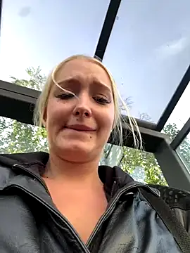 Milkyy wway online show from 09/27/25, 07:02