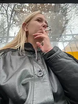 Milkyy wway online show from 10/26/25, 07:47