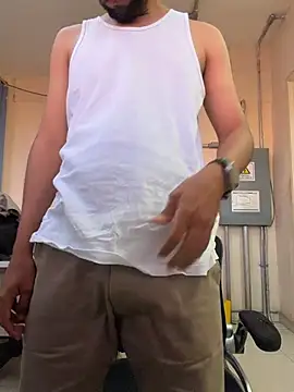 Snapshot of EnriquePersian197 chatting on 04/02/26, 10:18 EnriquePersian197 online show from 04/02/26, 10:18