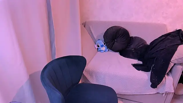 kirraa  online show from 01/23/25, 09:39