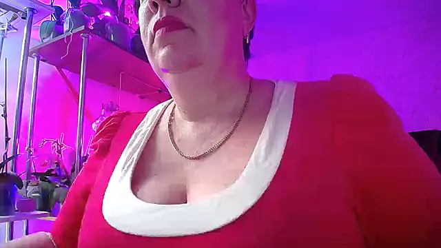 Snapshot of _Sweet_Woman chatting on 02/23/25, 03:18  Sweet Woman online show from 02/23/25, 03:18