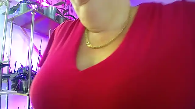 Snapshot of _Sweet_Woman chatting on 09/23/25, 04:37  Sweet Woman online show from 09/23/25, 04:37