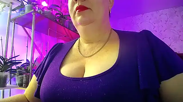  Sweet Woman online show from 11/11/25, 06:46