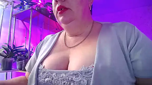  Sweet Woman online show from 11/29/25, 06:49