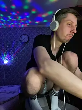 Aki-Laky online show from 02/21/25, 08:38