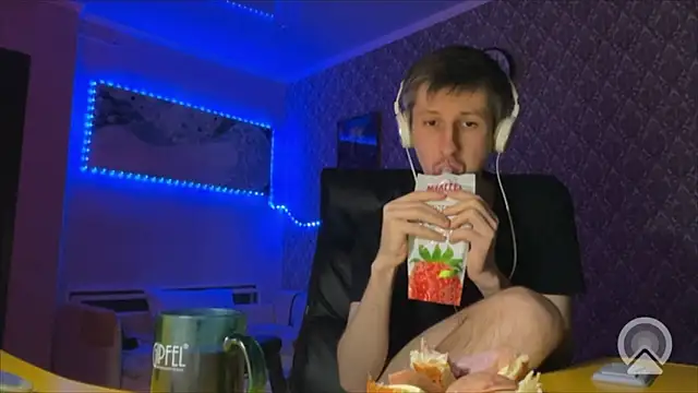 Aki-Laky online show from 02/06/26, 10:46