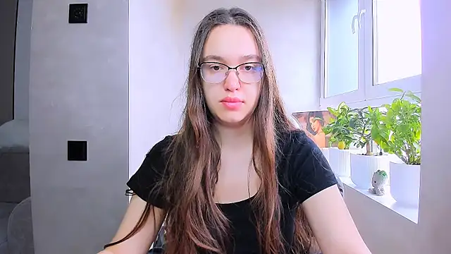 Snapshot of fancy_bunny chatting on 04/23/26, 06:36 fancy bunny online show from 04/23/26, 06:36