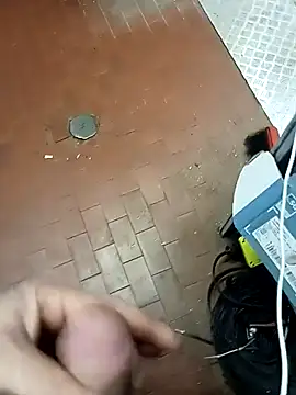 Porco81cazzo online show from 12/21/25, 11:50