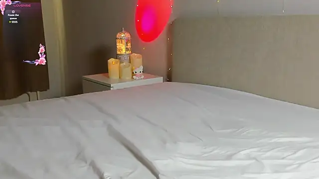 Emmanuelleee online show from 03/16/25, 10:22