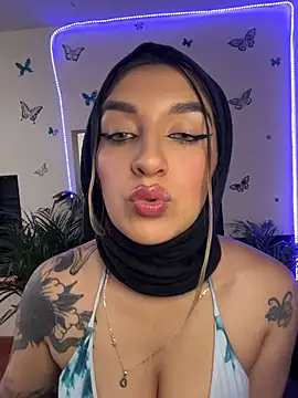 Lia-mitch online show from 07/07/26, 06:34