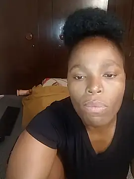 Smoochy  online show from 11/28/25, 06:16