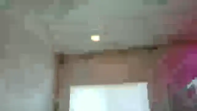 Snapshot of NinasNylonz chatting on 09/23/25, 04:21 NinasNylonz online show from 09/23/25, 04:21