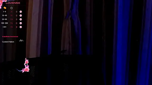 Snapshot of Laura_Bess chatting on 03/29/26, 02:44 Laura Bess online show from 03/29/26, 02:44