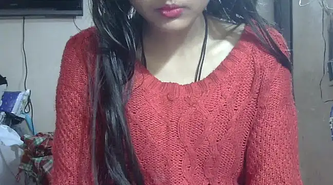 Snapshot of Aayesha chatting on 02/11/25, 12:38 Aayesha online show from 02/11/25, 12:38