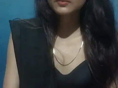 Snapshot of Aayesha chatting on 05/17/26, 09:38 Aayesha online show from 05/17/26, 09:38