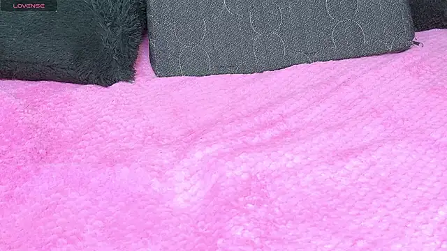 Snapshot of FULL_TENTATION_ chatting on 03/22/25, 08:51 FULL TENTATION  online show from 03/22/25, 08:51