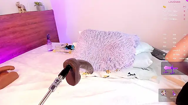 Snapshot of sherylgrey chatting on 11/16/25, 12:38 sherylgrey online show from 11/16/25, 12:38