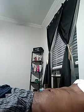 Snapshot of GangGangmfs chatting on 09/09/25, 04:23 GangGangmfs online show from 09/09/25, 04:23