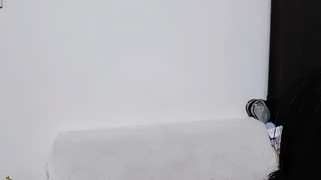 Fine-sand online show from 02/11/26, 02:44