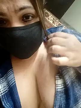 Snapshot of Naughty-Trisha chatting on 12/26/24, 07:56 Naughty-Trisha online show from 12/26/24, 07:56