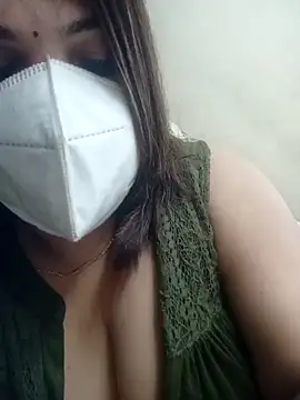 Snapshot of Naughty-Trisha chatting on 10/10/25, 03:38 Naughty-Trisha online show from 10/10/25, 03:38