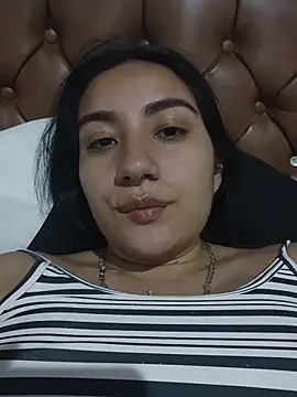 Snapshot of Hellen_Alex chatting on 03/12/26, 02:34 Hellen Alex online show from 03/12/26, 02:34