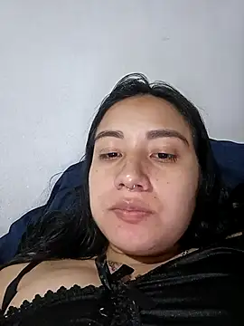 Snapshot of Hellen_Alex chatting on 05/01/26, 01:48 Hellen Alex online show from 05/01/26, 01:48
