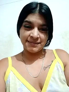 Snapshot of naughty-girl01 chatting on 12/16/24, 10:29 naughty-girl01 online show from 12/16/24, 10:29