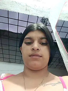 Snapshot of naughty-girl01 chatting on 12/28/24, 10:47 naughty-girl01 online show from 12/28/24, 10:47