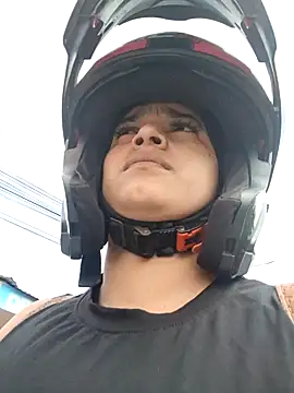 Snapshot of naughty-girl01 chatting on 12/29/24, 04:30 naughty-girl01 online show from 12/29/24, 04:30