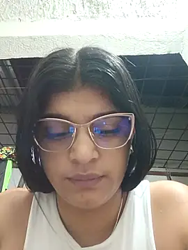 Snapshot of naughty-girl01 chatting on 02/13/25, 10:23 naughty-girl01 online show from 02/13/25, 10:23