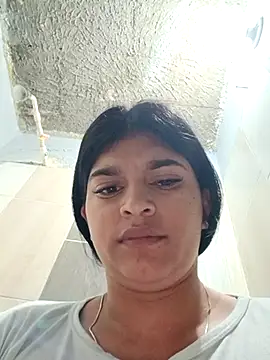 Snapshot of naughty-girl01 chatting on 02/18/25, 10:05 naughty-girl01 online show from 02/18/25, 10:05