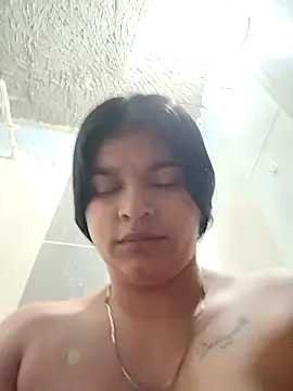 Snapshot of naughty-girl01 chatting on 03/03/25, 10:38 naughty-girl01 online show from 03/03/25, 10:38