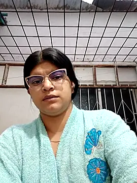 Snapshot of naughty-girl01 chatting on 03/13/25, 10:57 naughty-girl01 online show from 03/13/25, 10:57