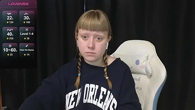 June shy0 online show from 03/28/26, 08:03